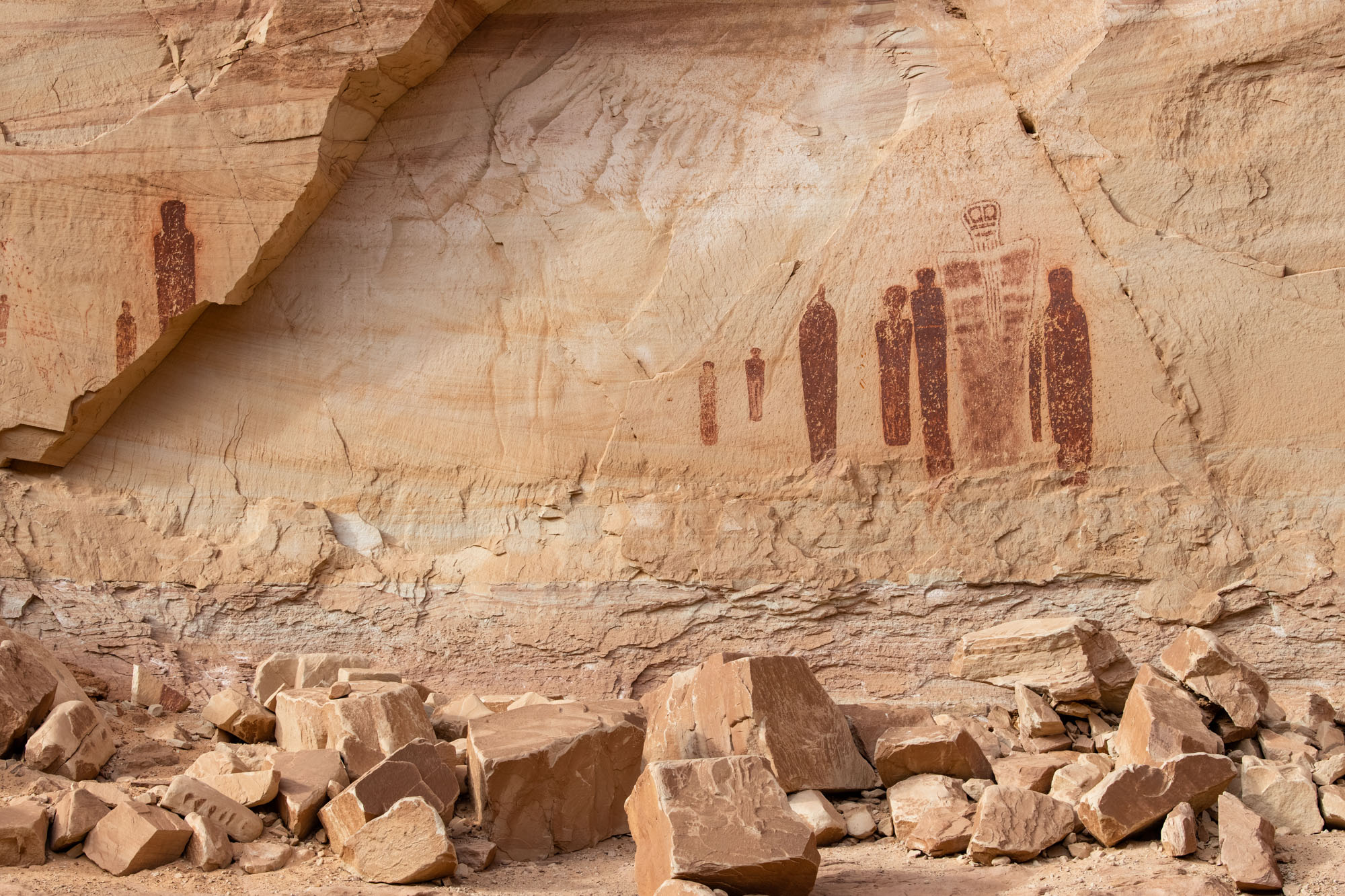 horseshoe canyon, utah, pictographs, petroglyphs, native american, barrier style art, rock art, native american art